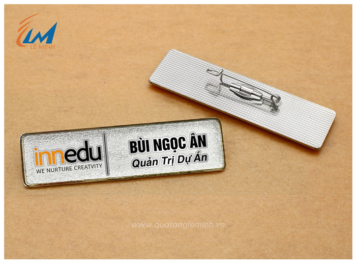 bảng tên đồng xi bạc mẫu 02