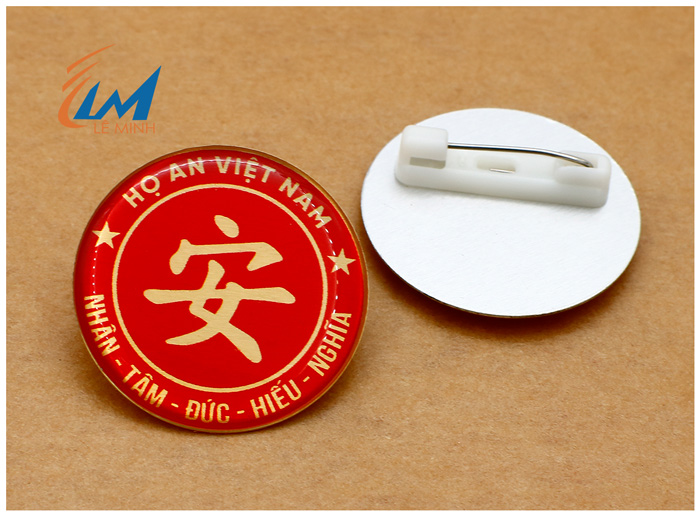 Huy hiệu nhôm tròn in uv theo yêu cầu