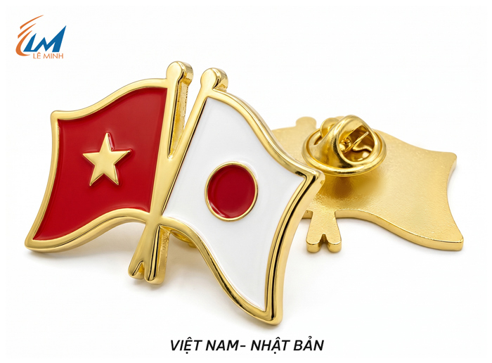 huy hiệu cờ đôi Việt - Nhật mạ vàng