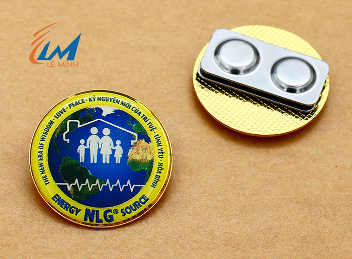 Pin cài áo đồng in uv