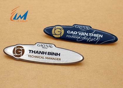 Bảng tên làm theo yêu cầu