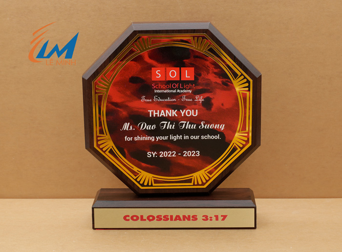 biểu trưng gỗ bát giác in theo yêu cầu