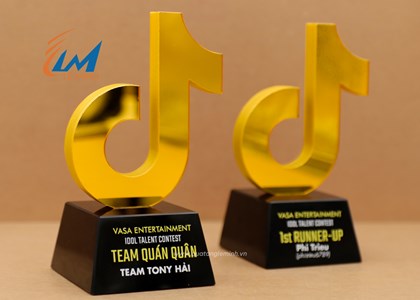 Cúp logo Tiktok - Làm cúp theo yêu cầu