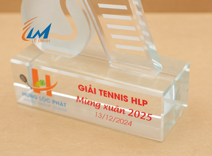 cúp tennis pha lê