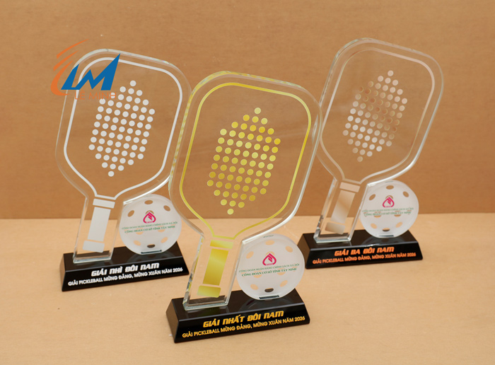 Cúp trao giải thể thao Pickleball