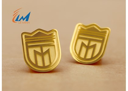 Huy hiệu đúc khuôn mạ vàng giá tốt