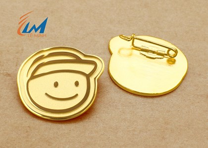 Huy hiệu Giao hàng tiết kiệm mạ vàng