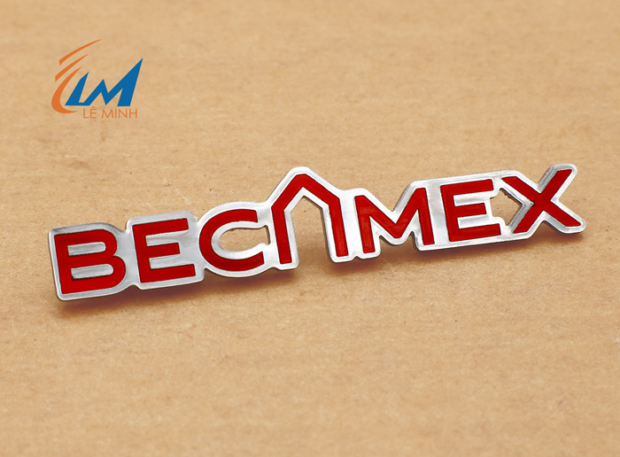 huy hiệu inox khắc ăn mòn tùy chỉnh