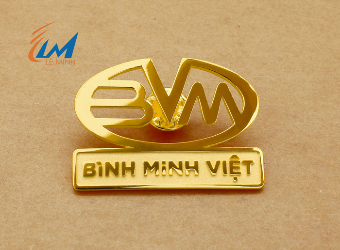 làm huy hiệu logo đúc mạ vàng cao cấp