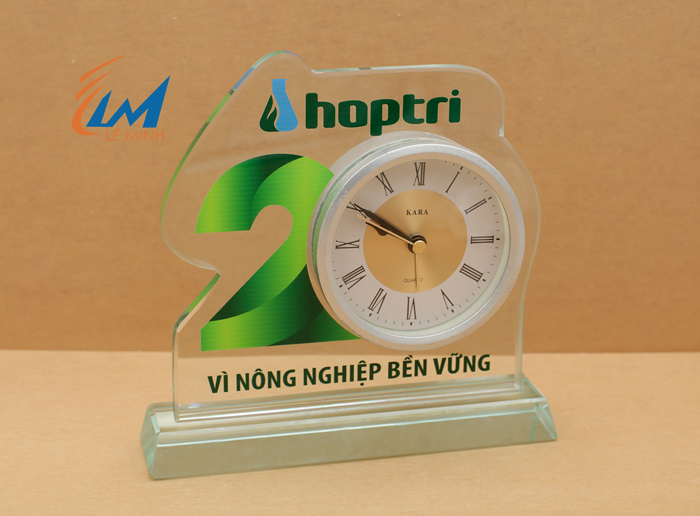 kỷ niệm chương đồng hồ số 20