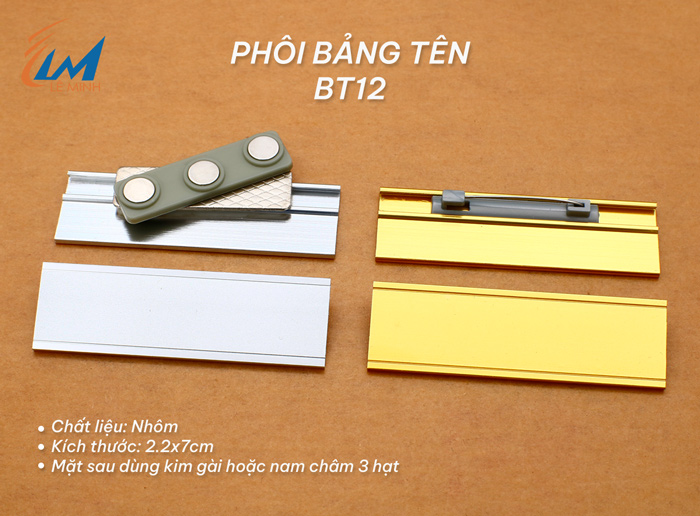 mua bán phôi bảng tên nhân viên
