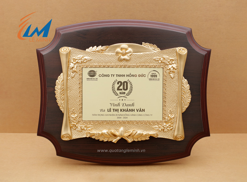 kỷ niệm chương gỗ đồng